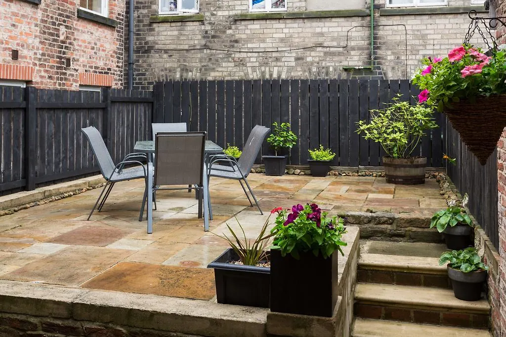 Cintra House Villa Whitby 0*,