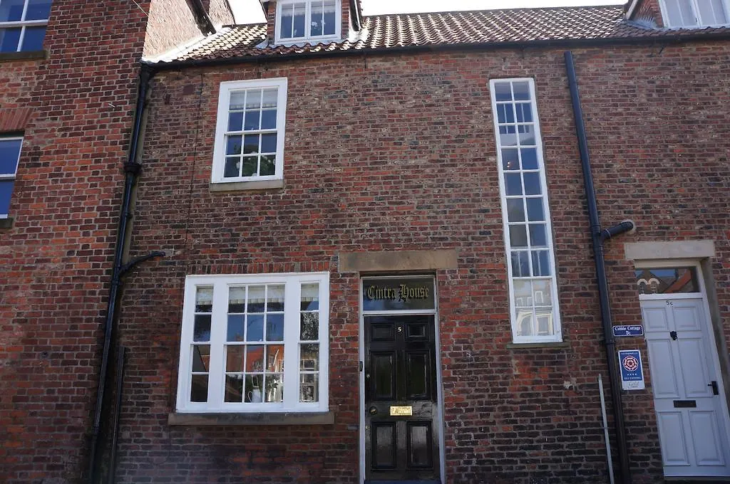 Holiday home Cintra House Villa Whitby